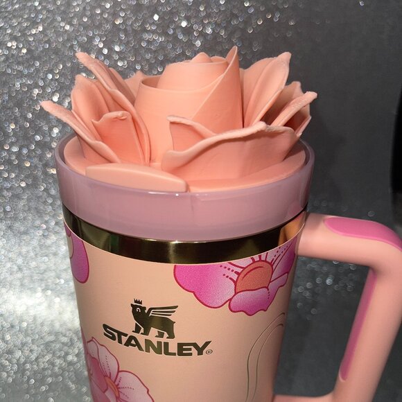 3D Rose Tumbler Topper that fit the new Barbie x Stanley 80s Peaches n Cream lid - Picture 1 of 6